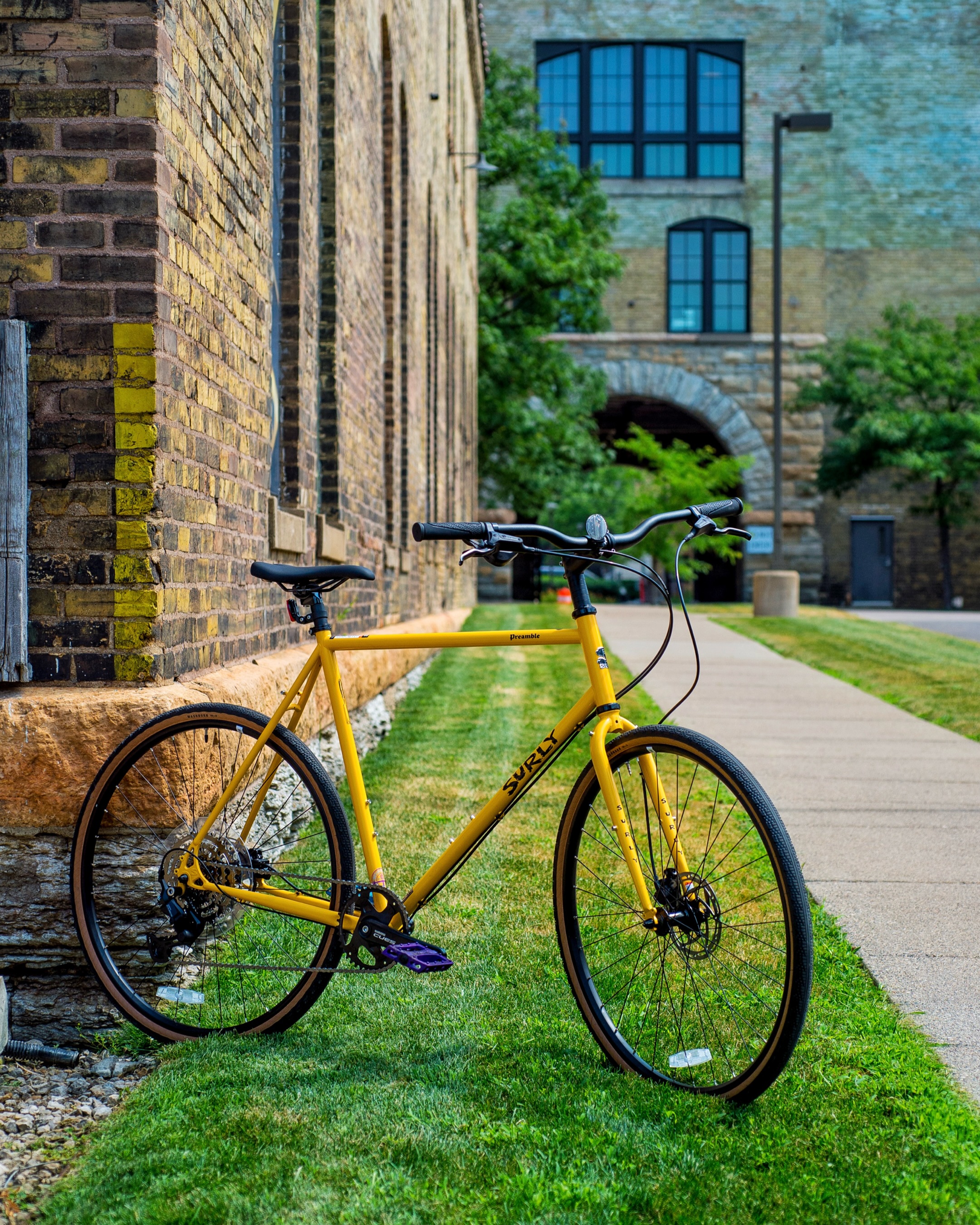 Image from @behindbarsbicycleshop