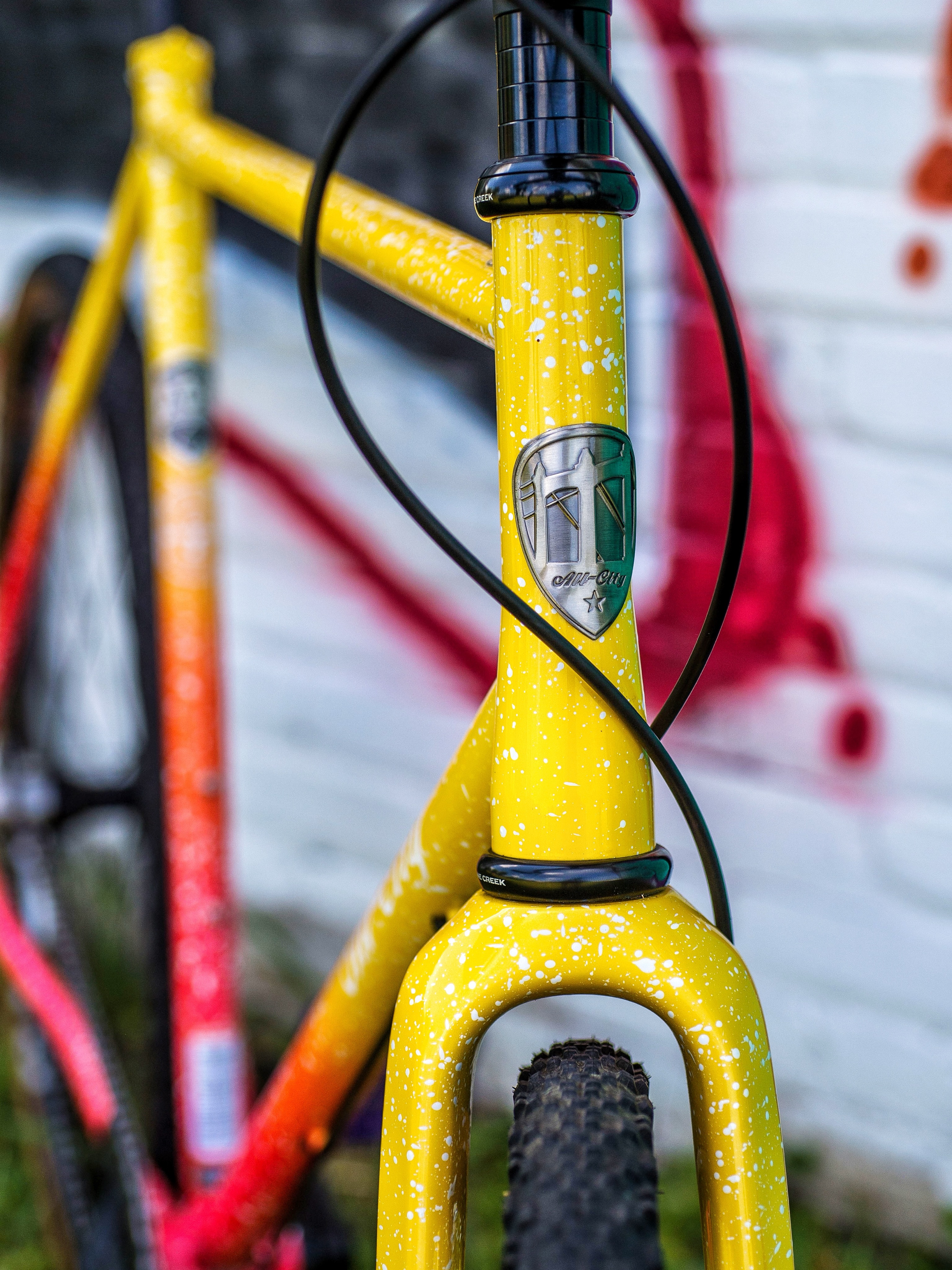 Image from @behindbarsbicycleshop