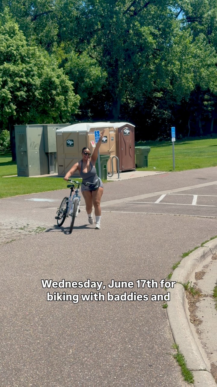 Image from @bikingwithbaddies