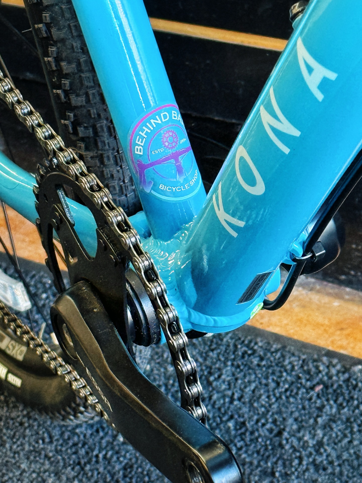 Image from @behindbarsbicycleshop