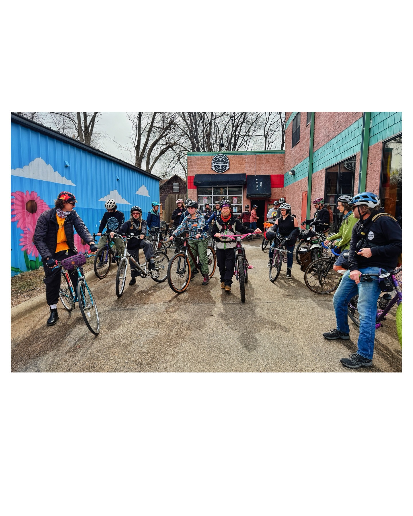 Image from @behindbarsbicycleshop