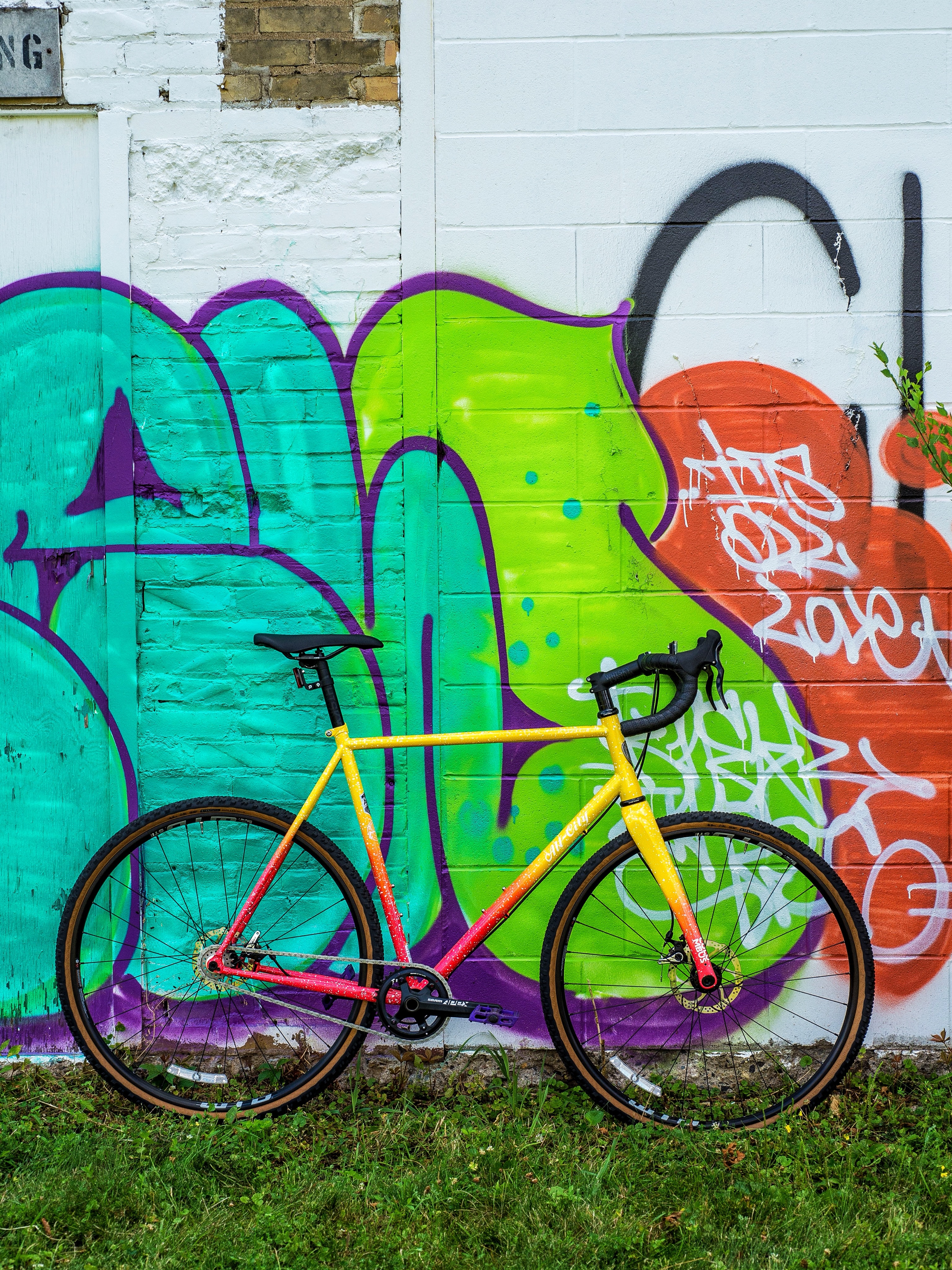 Image from @behindbarsbicycleshop