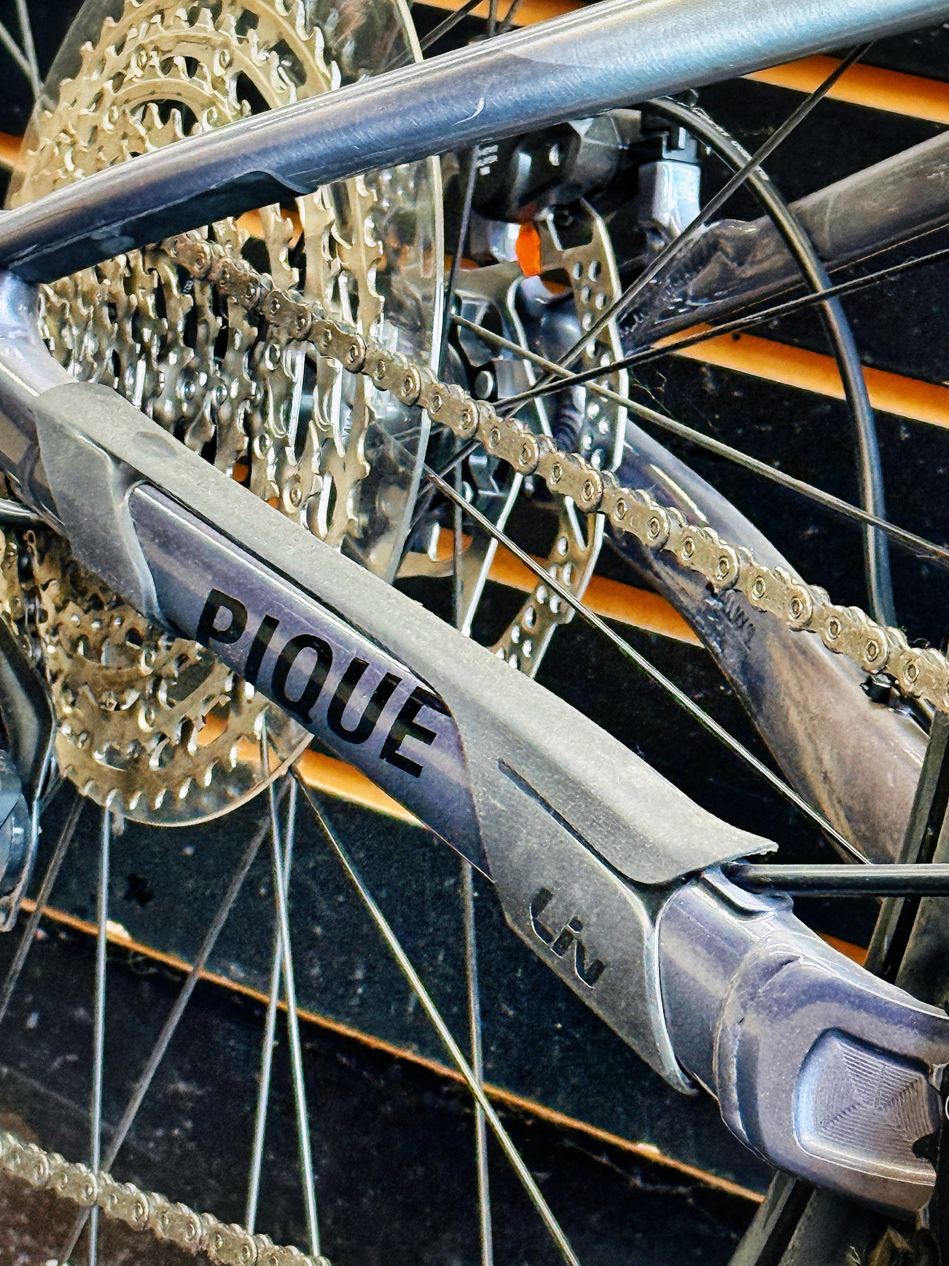 Image from @behindbarsbicycleshop