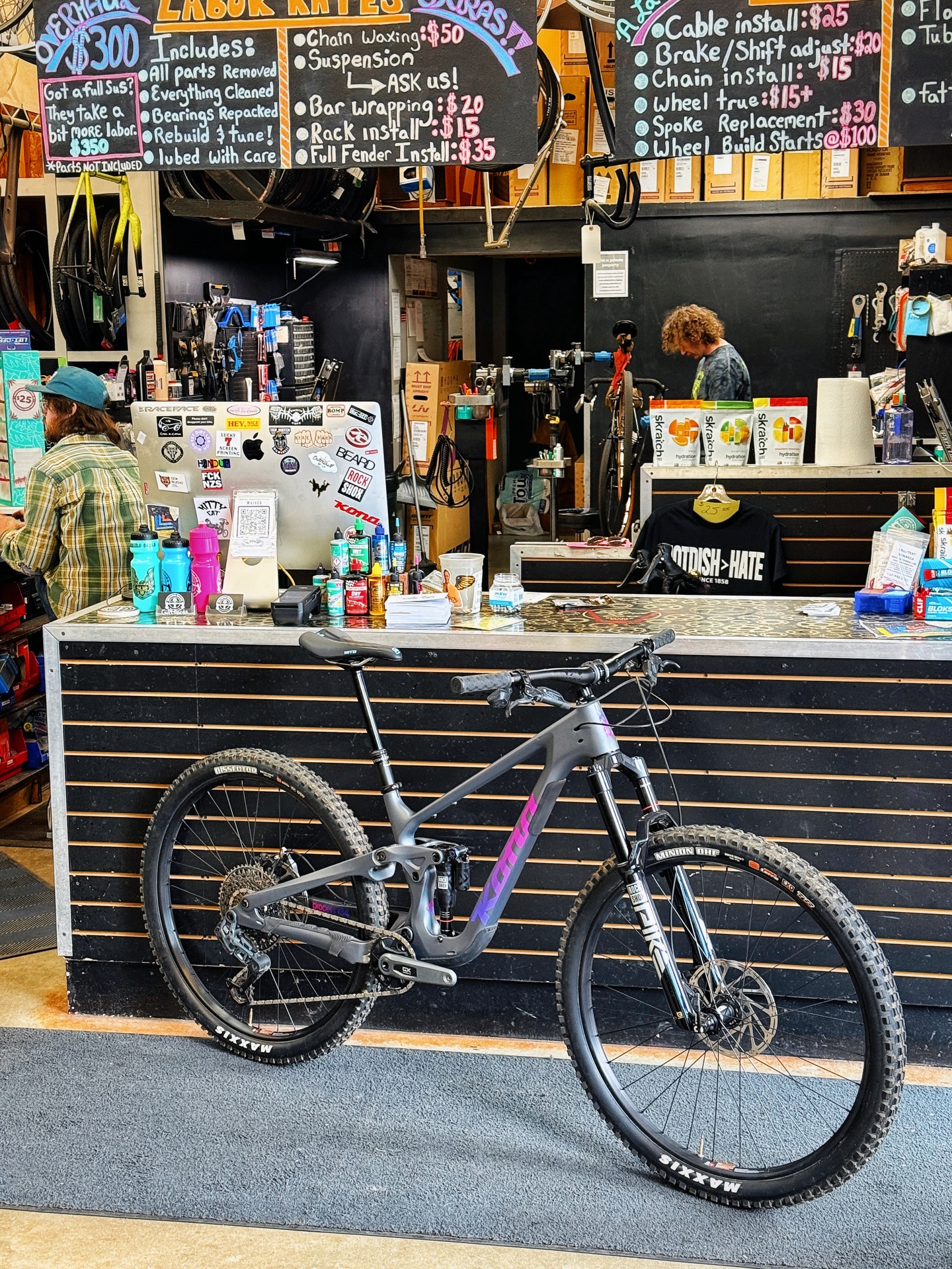 Image from @behindbarsbicycleshop