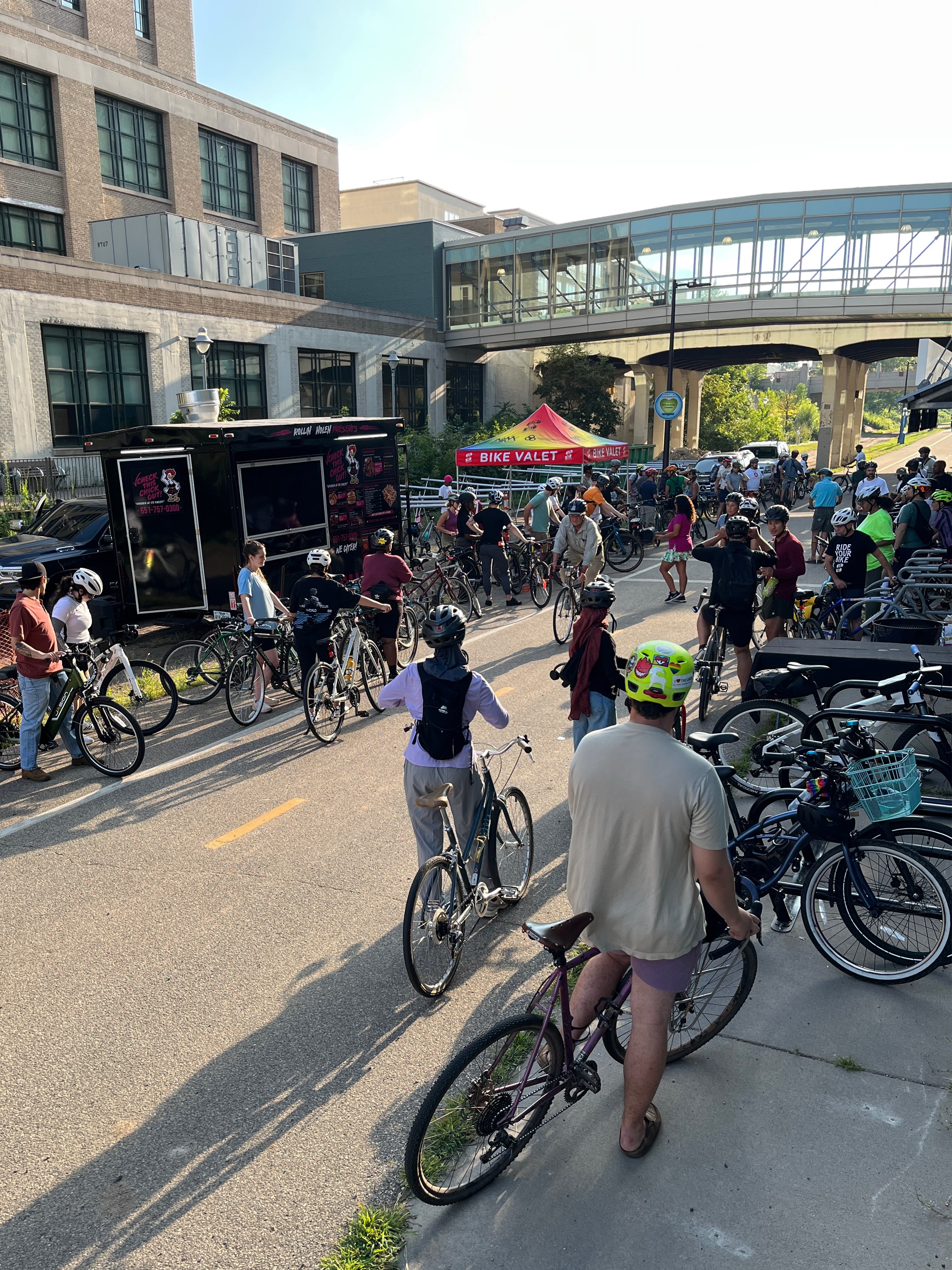 Image from @venturebikempls