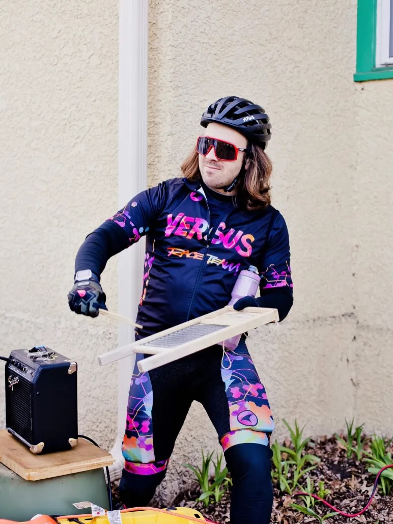 Image from @versusraceteam