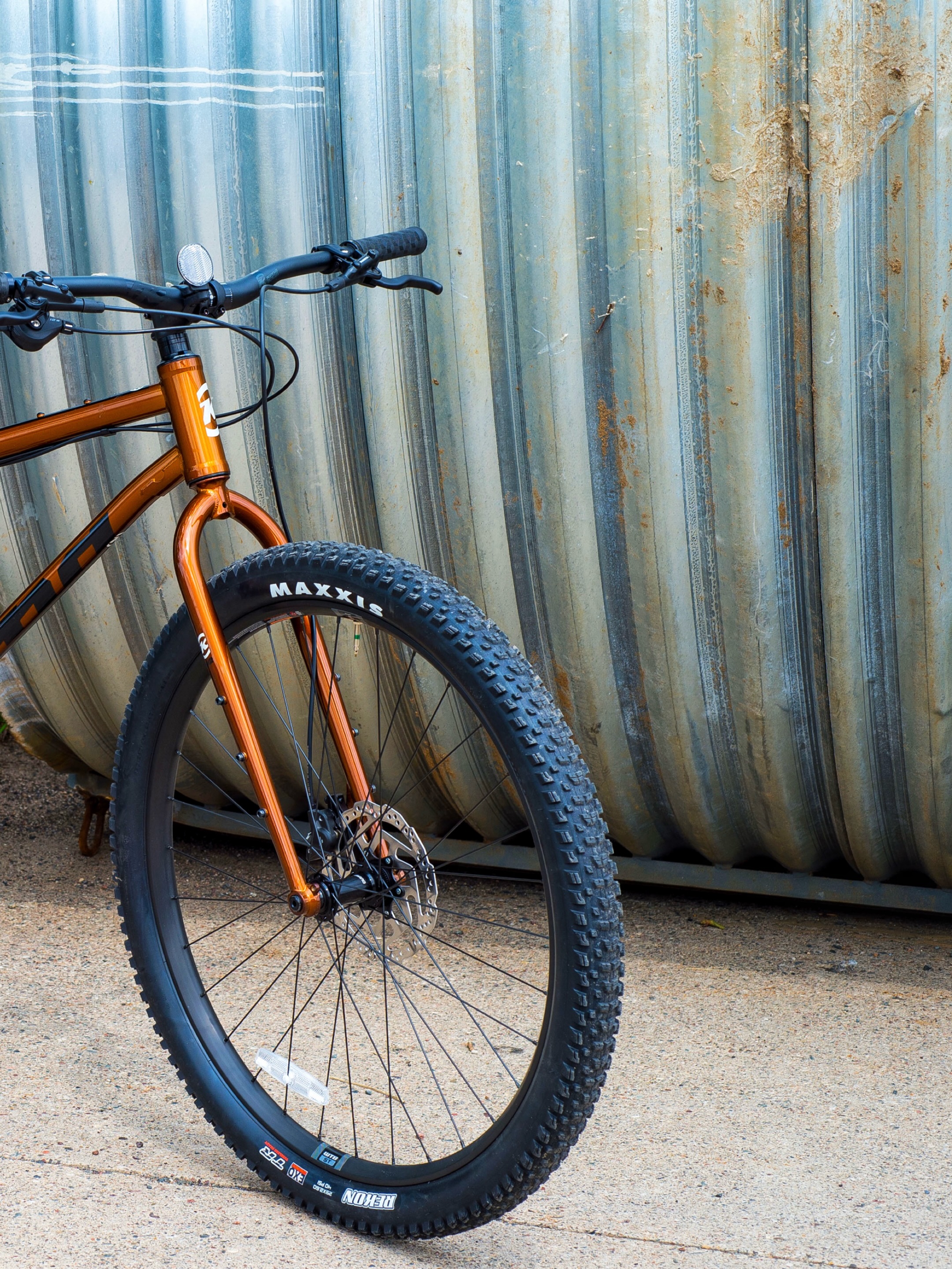 Image from @behindbarsbicycleshop