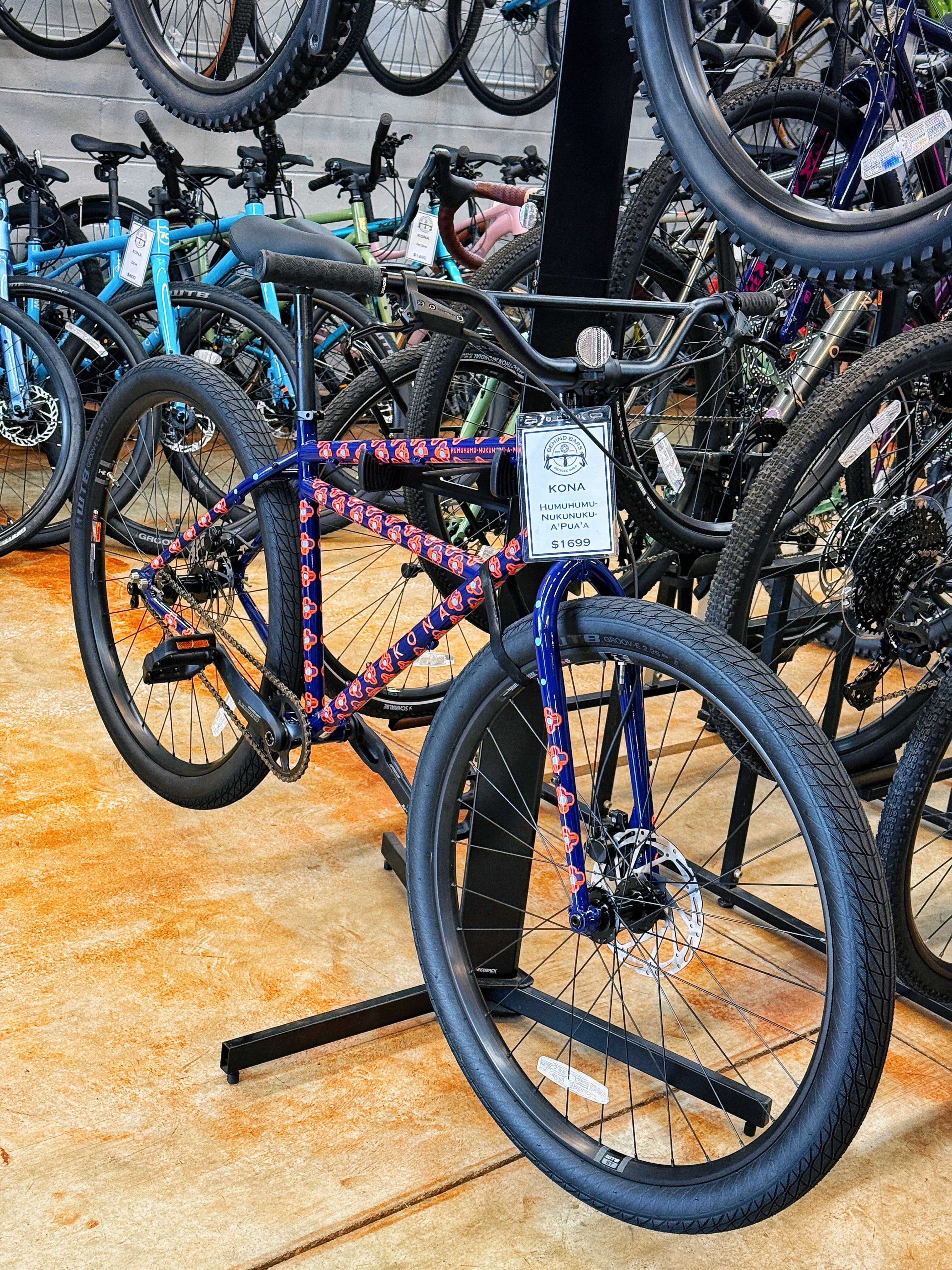 Image from @behindbarsbicycleshop
