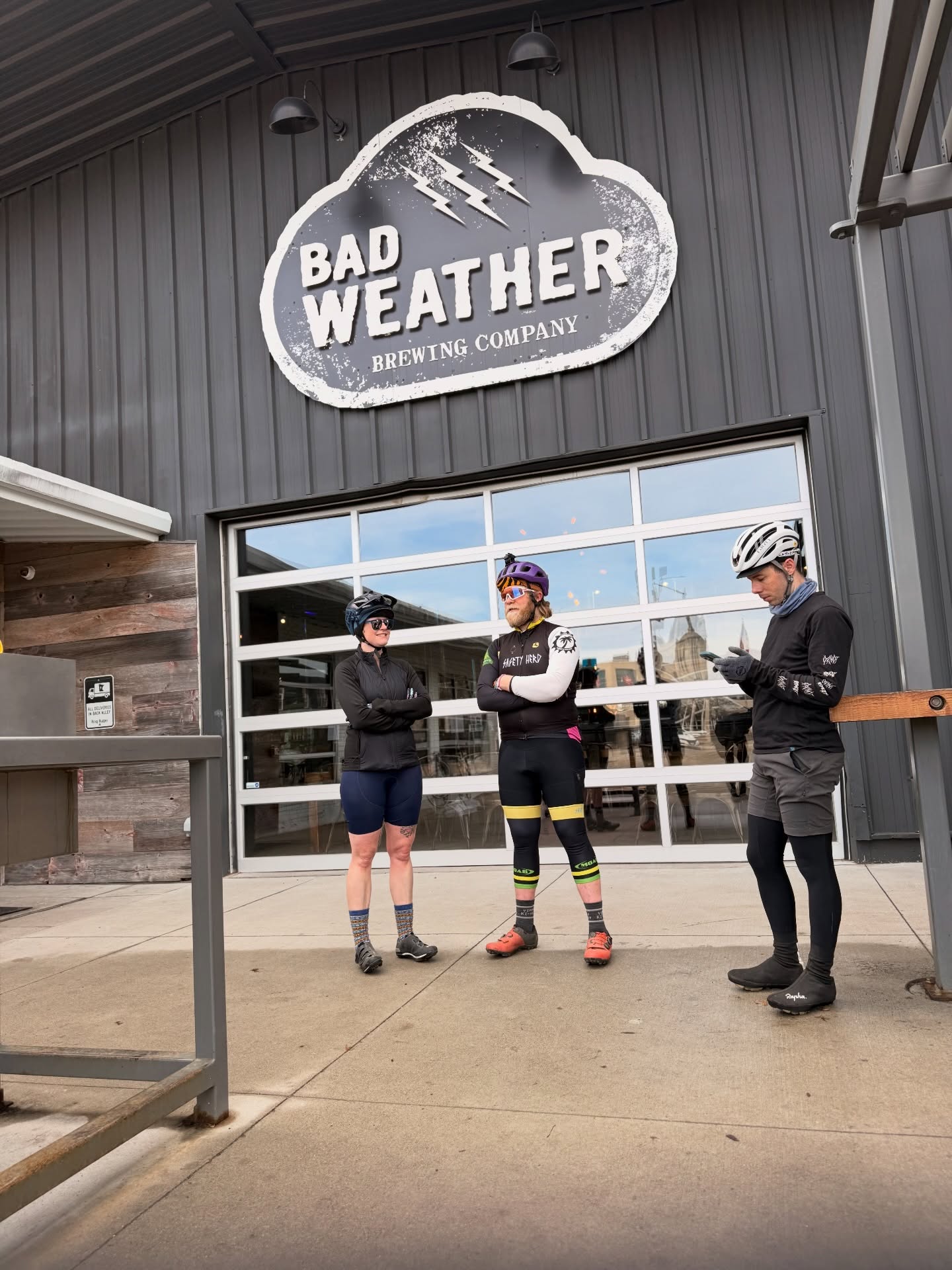 Image from @ez.bikeclub