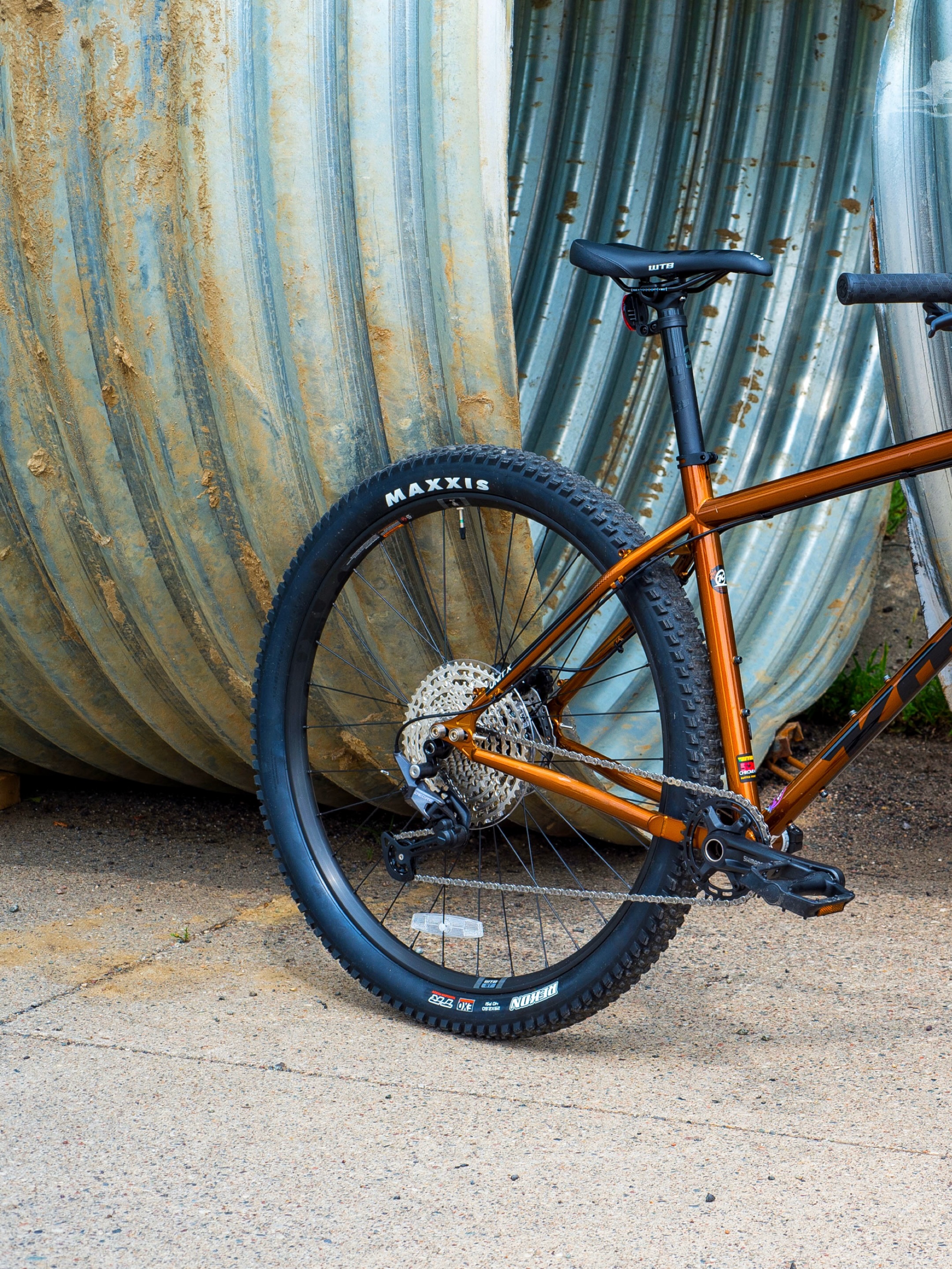 Image from @behindbarsbicycleshop