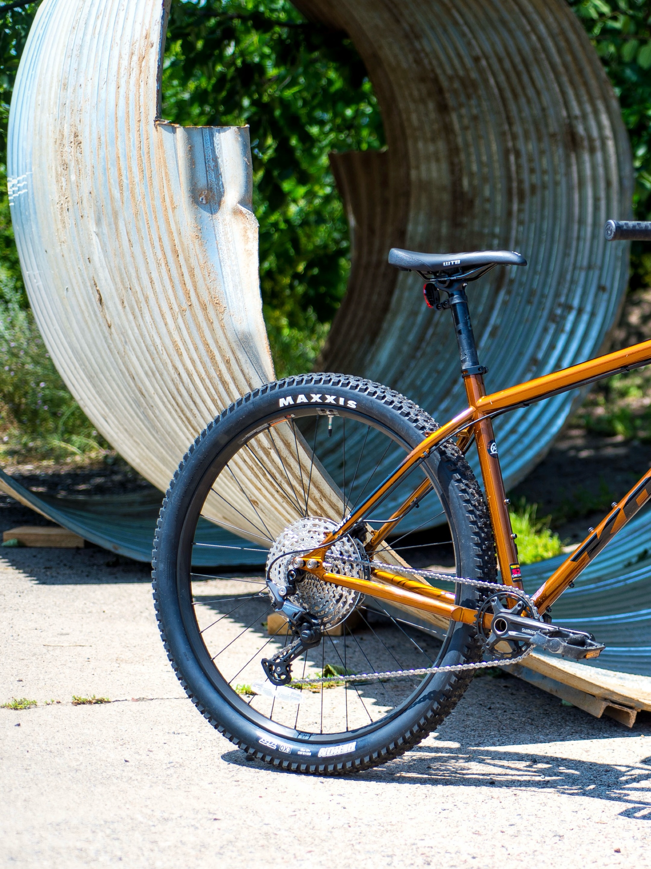 Image from @behindbarsbicycleshop