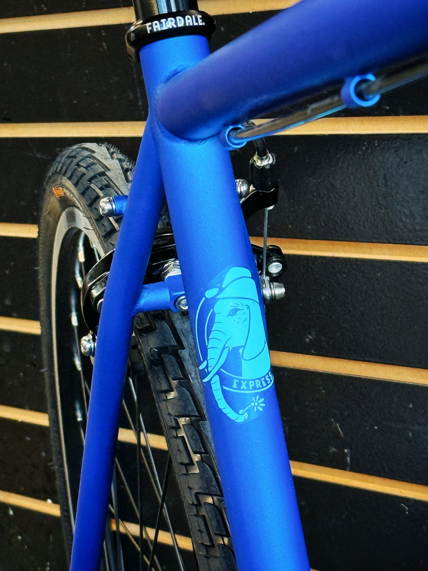 Image from @behindbarsbicycleshop