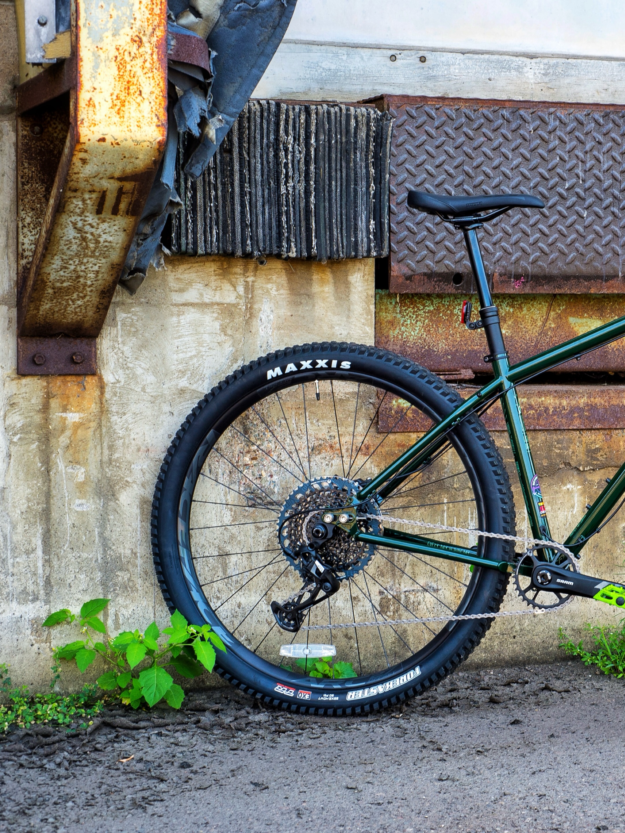 Image from @behindbarsbicycleshop