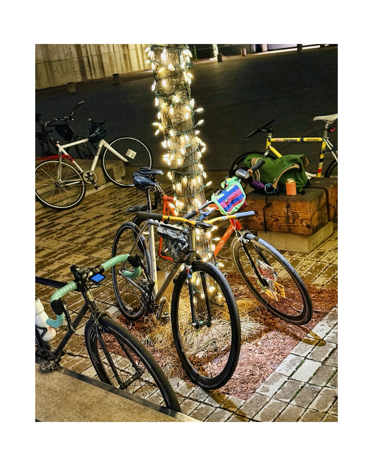 Image from @behindbarsbicycleshop