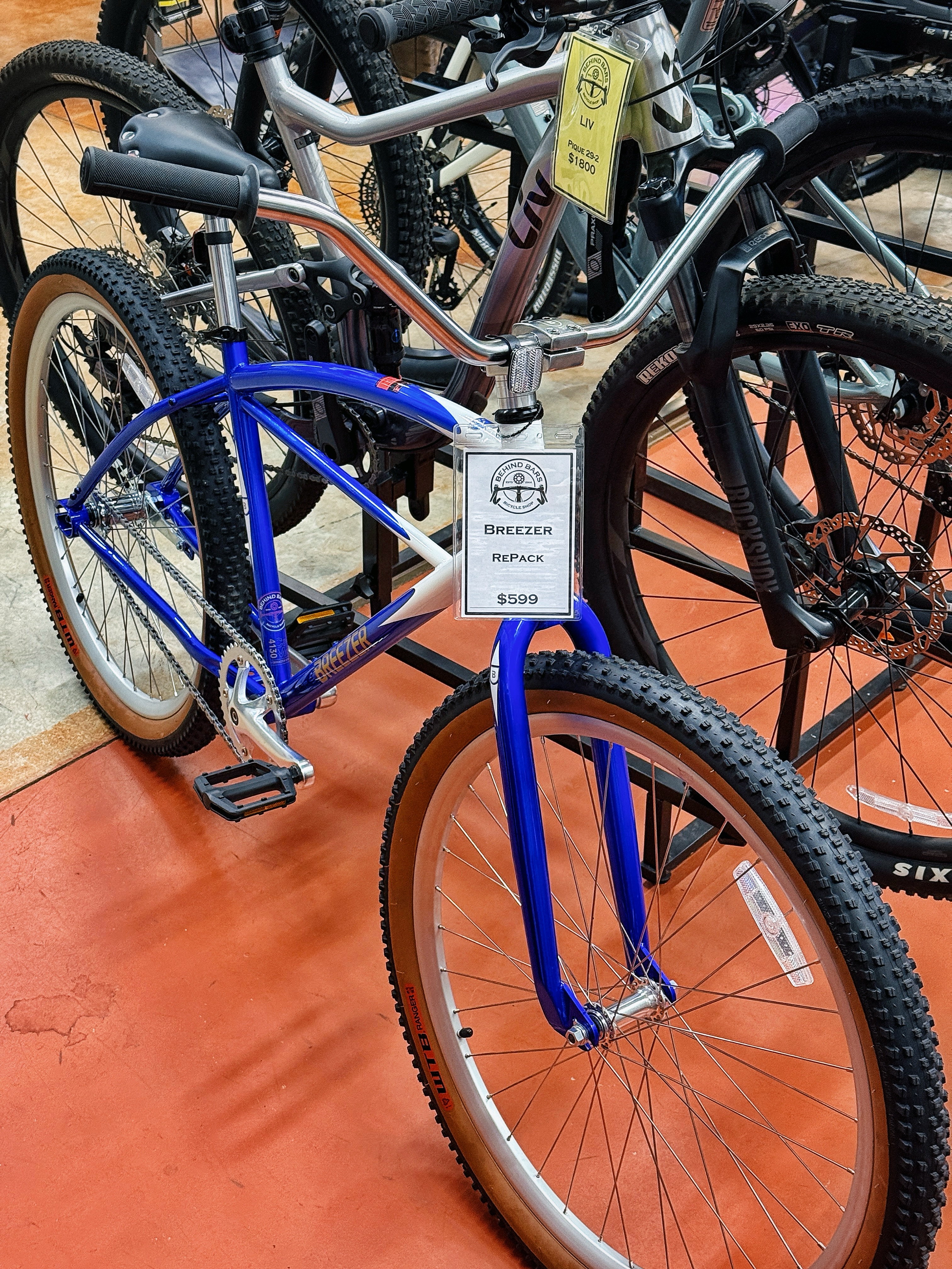 Image from @behindbarsbicycleshop