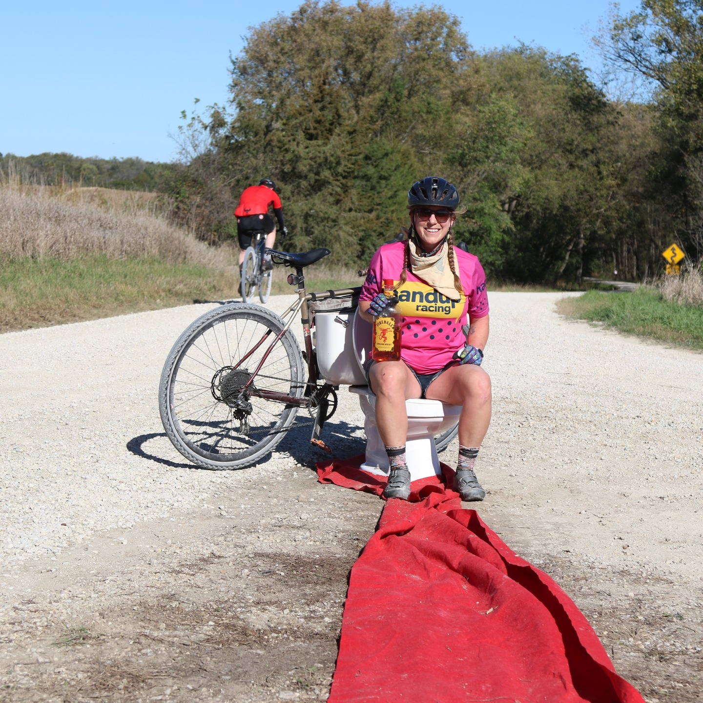 Image from @handupracing