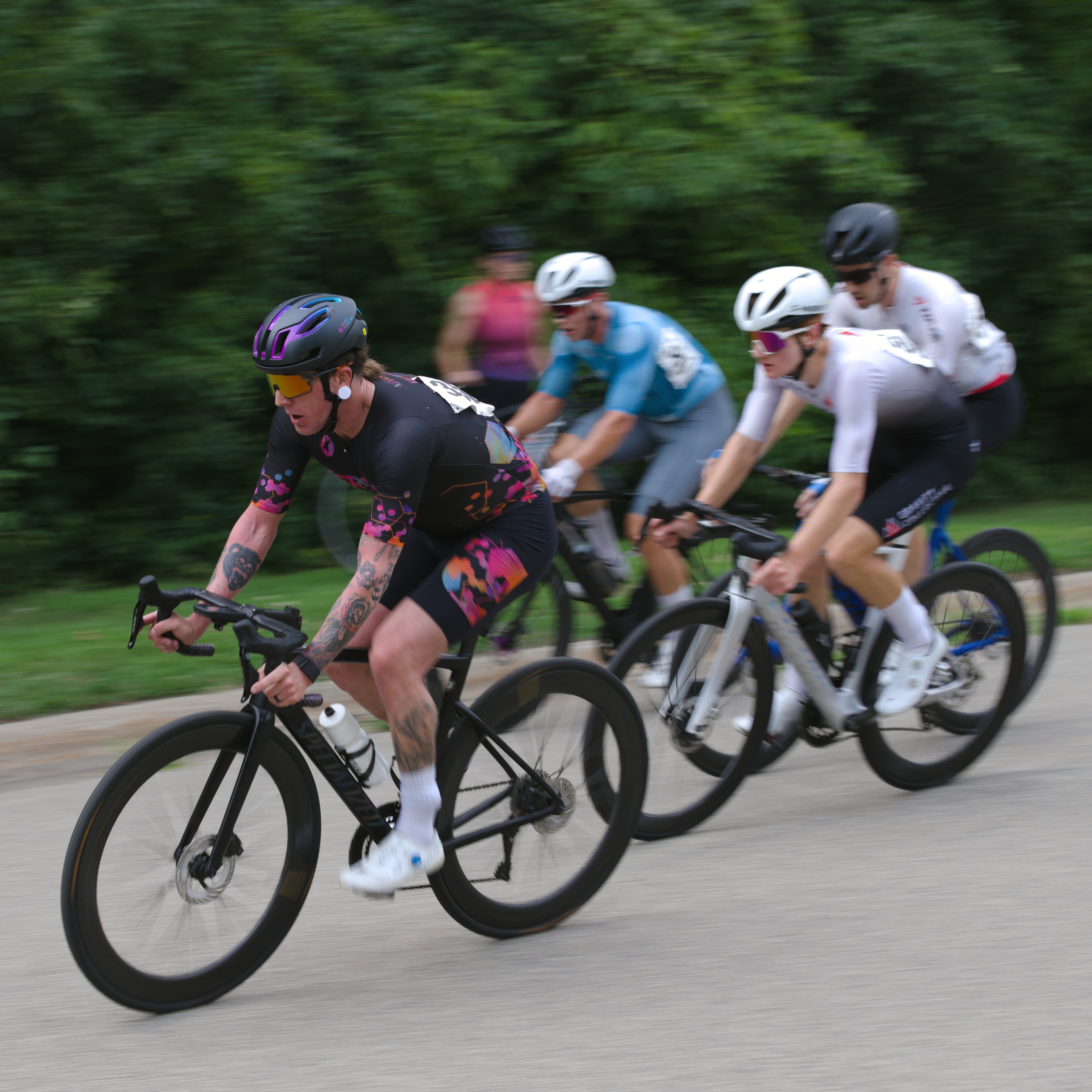 Image from @versusraceteam