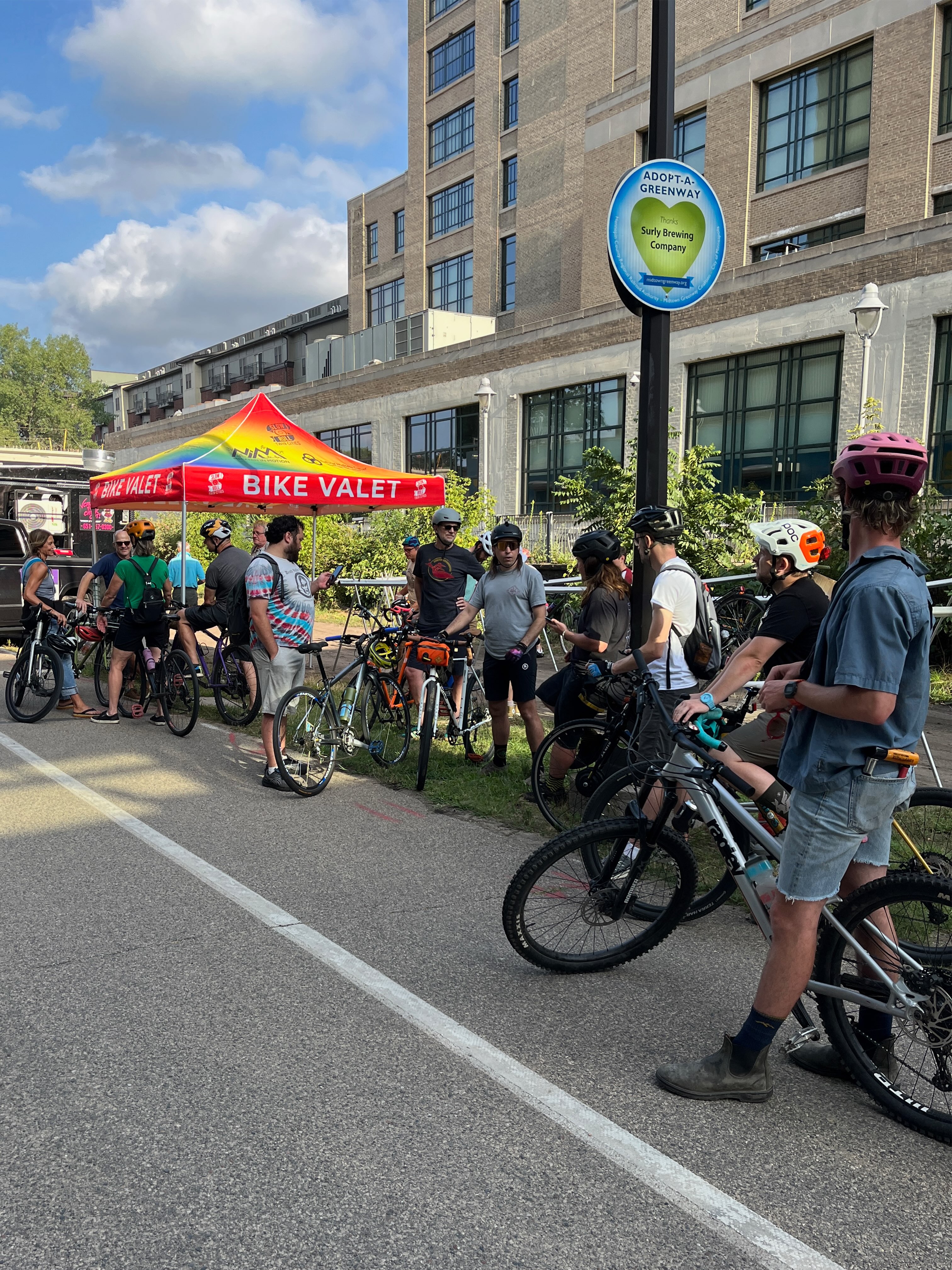 Image from @venturebikempls