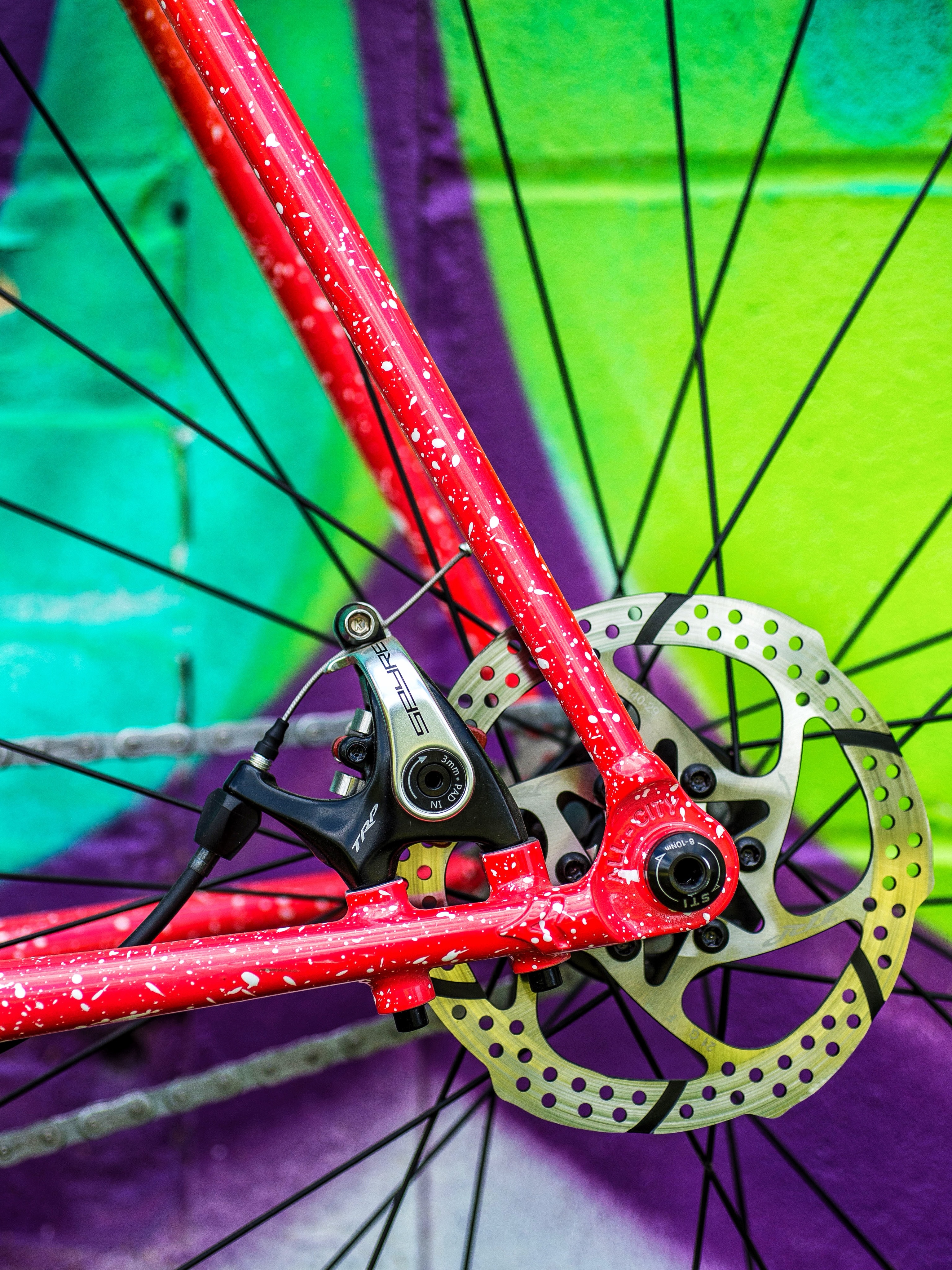 Image from @behindbarsbicycleshop