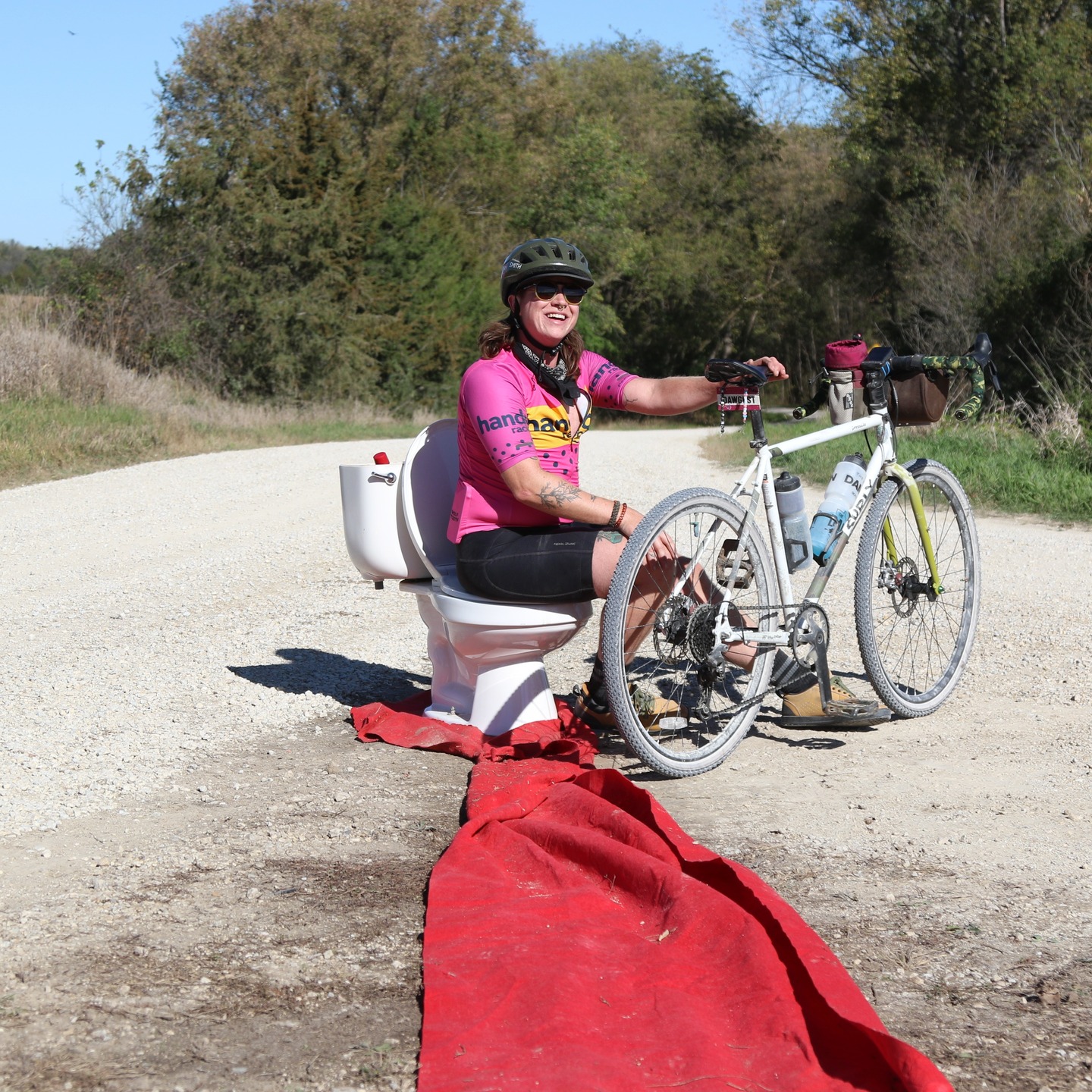 Image from @handupracing