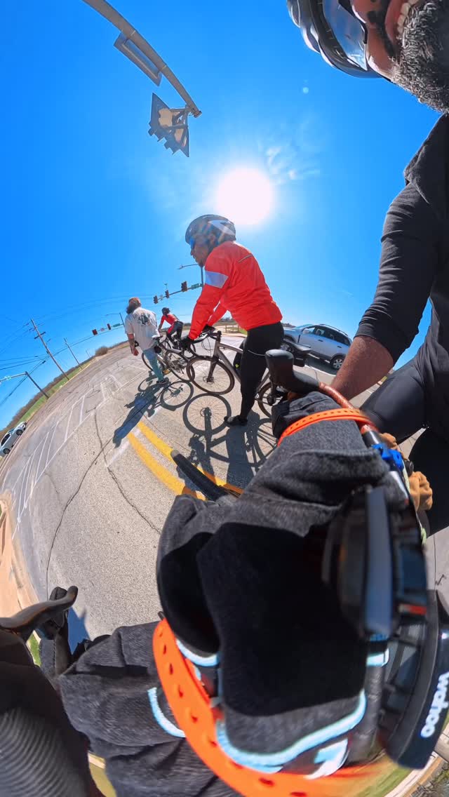 Image from @ez.bikeclub