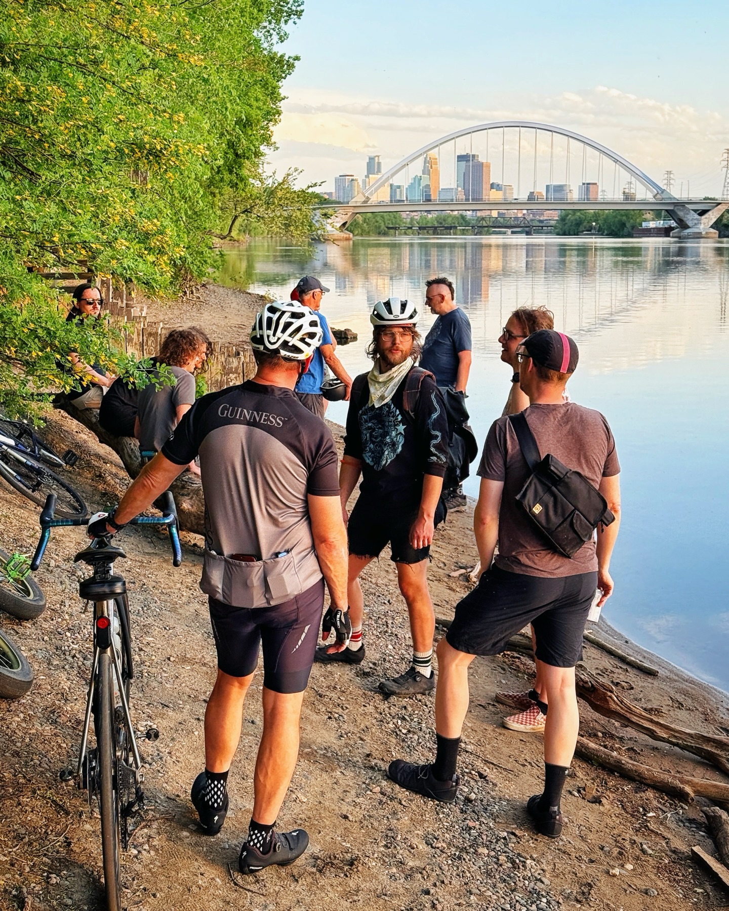 Image from @behindbarsbicycleshop